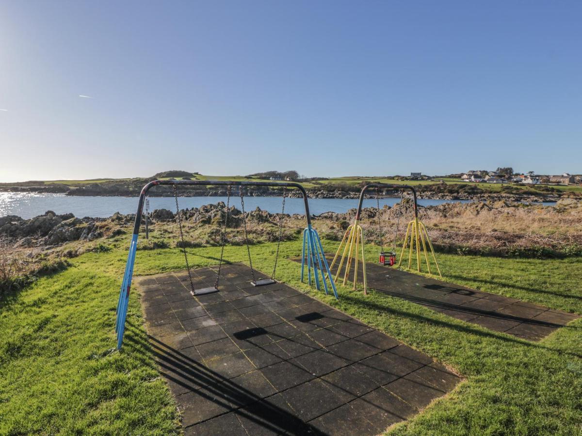 Ferienwohnung The Clamshell Isle of Whithorn Exterior foto