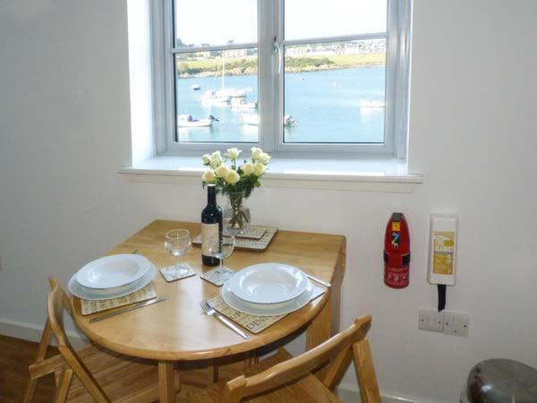 Ferienwohnung The Clamshell Isle of Whithorn Exterior foto